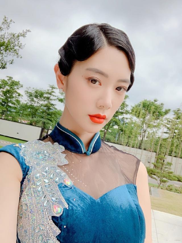 药屋少女